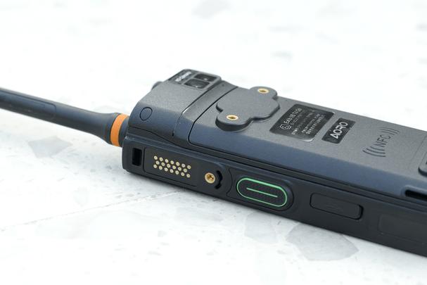 防爆对讲机:危险作业场景下的通讯利器